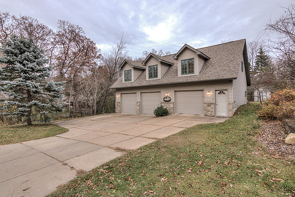 20 - Exterior-2