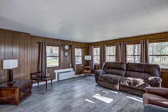 02 - Living Room-3