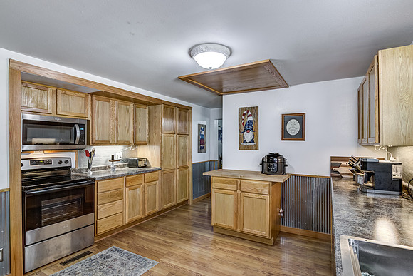 03 - Kitchen-3