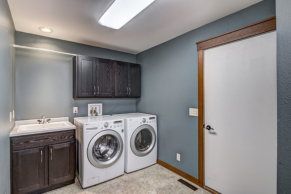 15 - Laundry-2