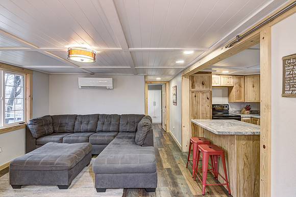 02 - Living Room-3