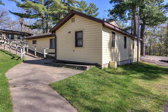 20 - Exterior-1