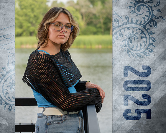 signature-senior-18 copy