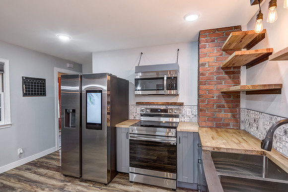 03 - Kitchen-3