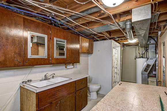 12b - Bathroom-2