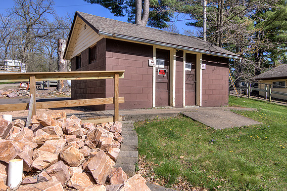 18 - Outbuilding-1