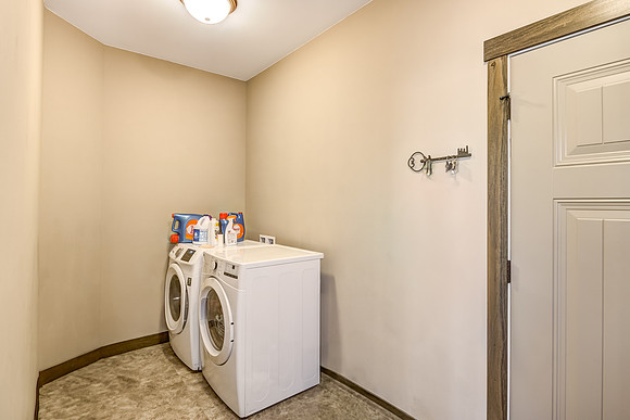 15 - Laundry-1