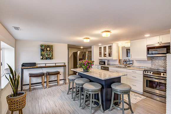 03 - Kitchen-1