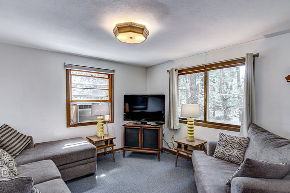 02 - Living Room-1