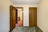 11 - Upper Level Bedroom - 3-2