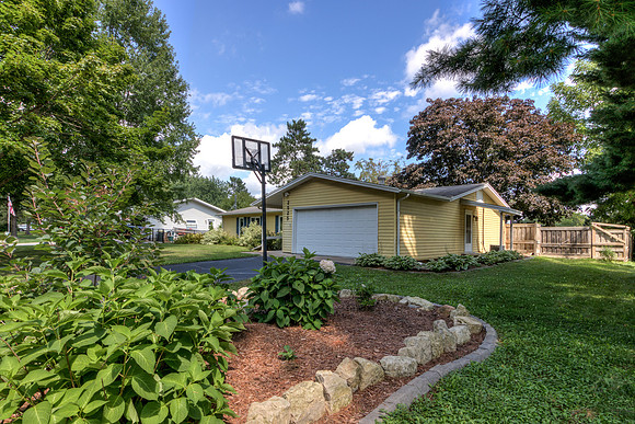 20 - Exterior-3