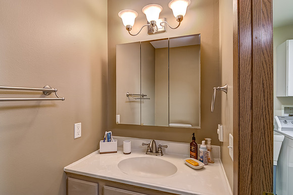 12b - Bathroom-4