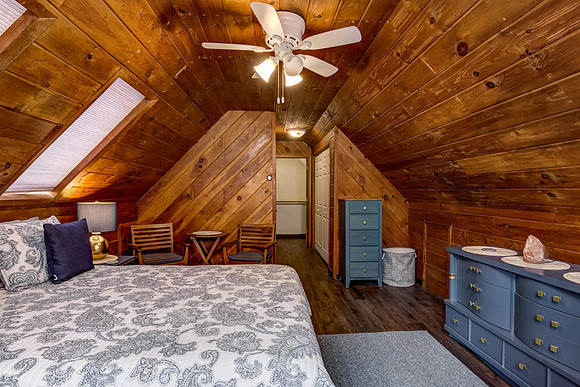 06 - Primary Bedroom-2