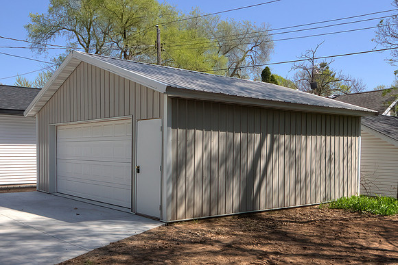 17a - Garage-2-DeNoiseAI-clear