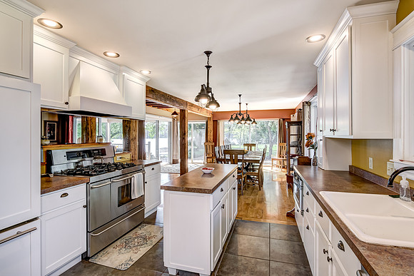 03 - Kitchen-5