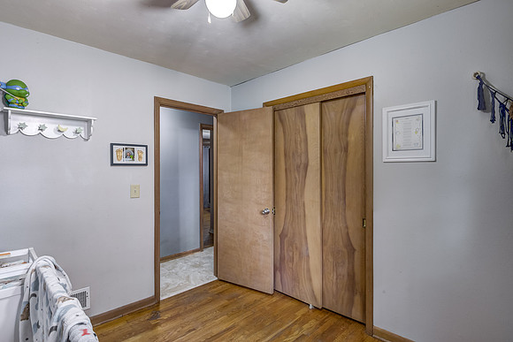 10 - Main Level Bedroom - 3-2