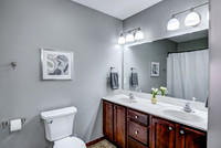 07 - Primary Bathroom-1