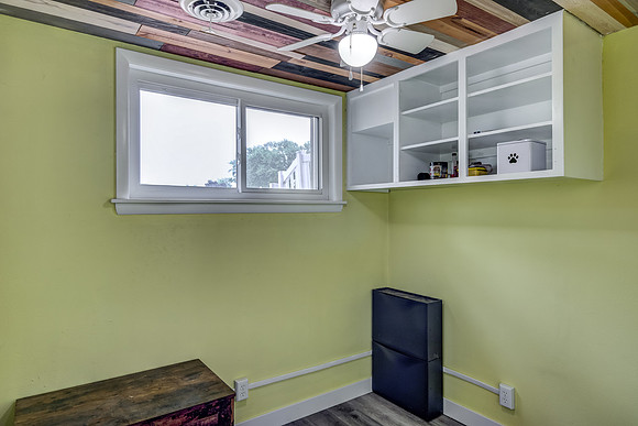 16A - Interior-4
