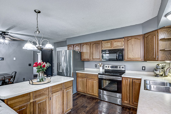03 - Kitchen-1