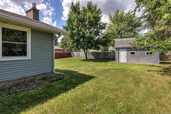 19 - Backyard-3
