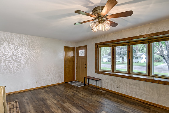 02 - Living Room-2