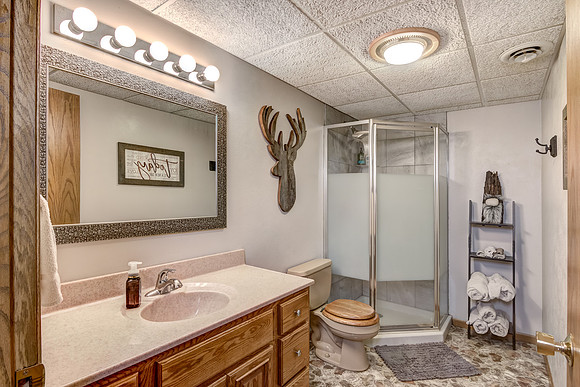 12b - Bathroom-2