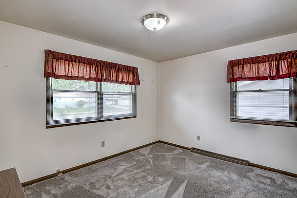 10 - Main Level Bedroom - 1-1