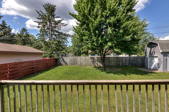 19 - Backyard-2