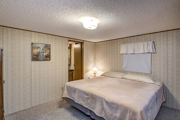 10 - Main Level Bedroom - 1-1