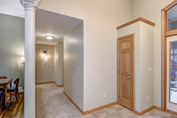 16A - Interior-1