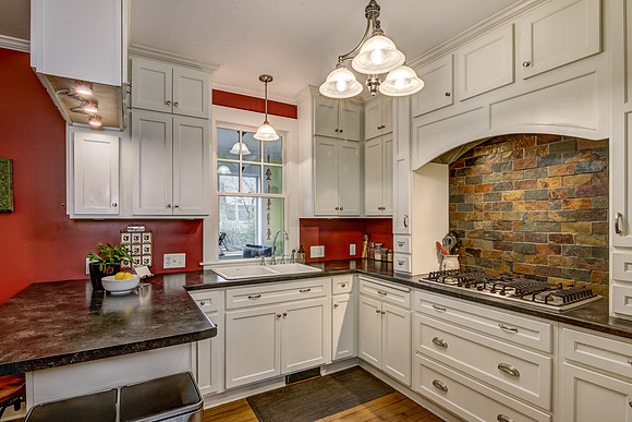 03 - Kitchen-10