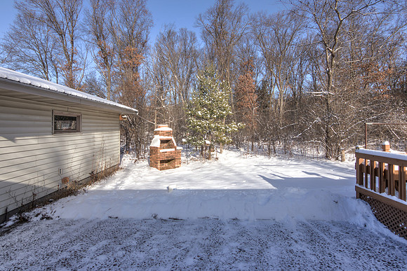19 - Backyard-09