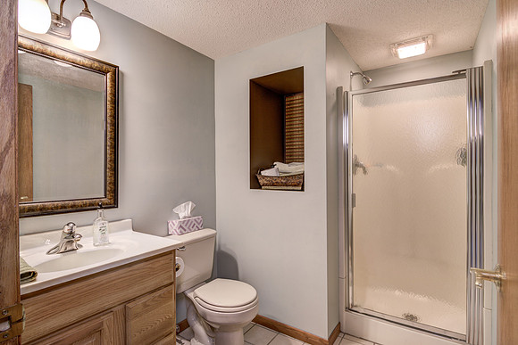 12b - Bathroom-2