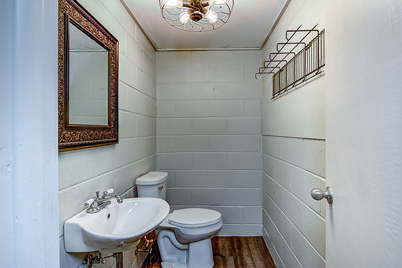 12b - Bathroom-3