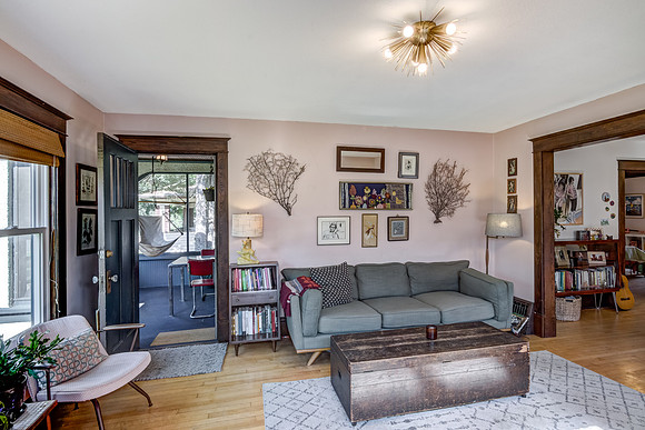 02 - Living Room-3