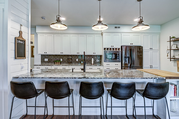 03 - Kitchen-1