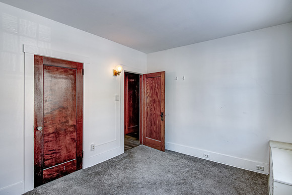 10 - Main Level Bedroom - 1-3