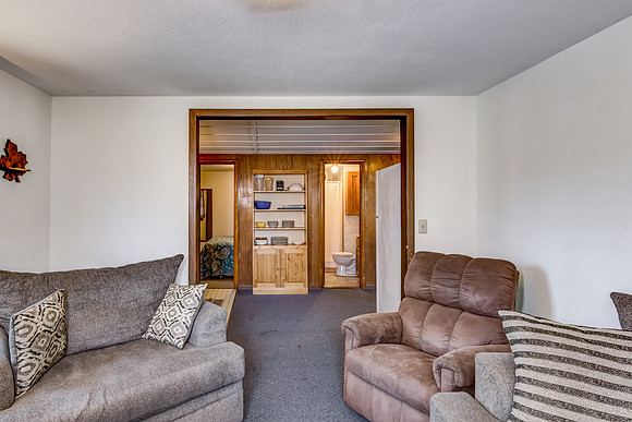 02 - Living Room-3