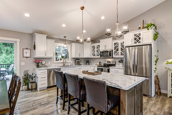 03 - Kitchen-3
