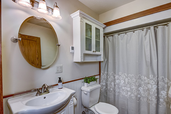12b - Bathroom-1