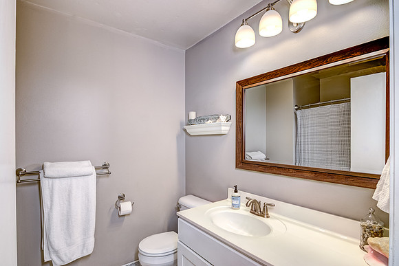 12b - Bathroom-1