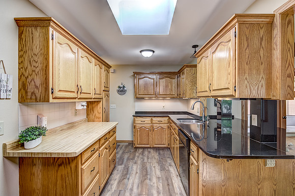 03 - Kitchen-3