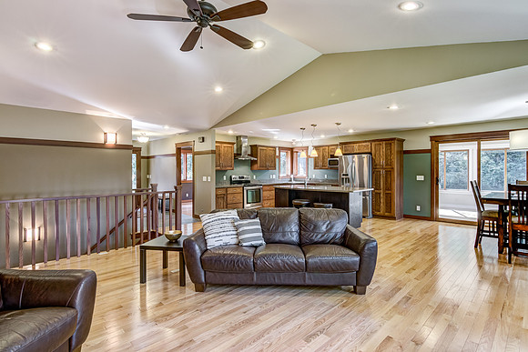 02 - Living Room-3