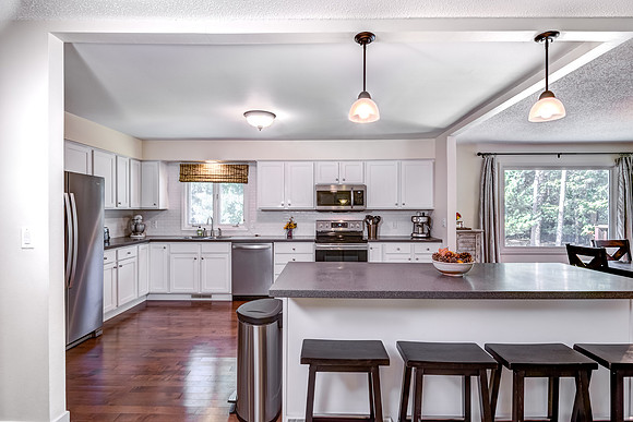 03 - Kitchen-6
