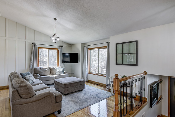 02 - Living Room-1