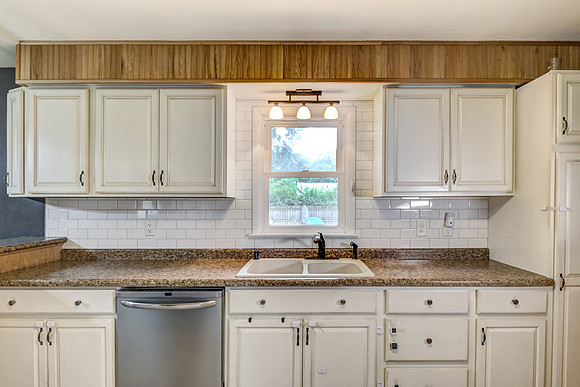 03 - Kitchen-4