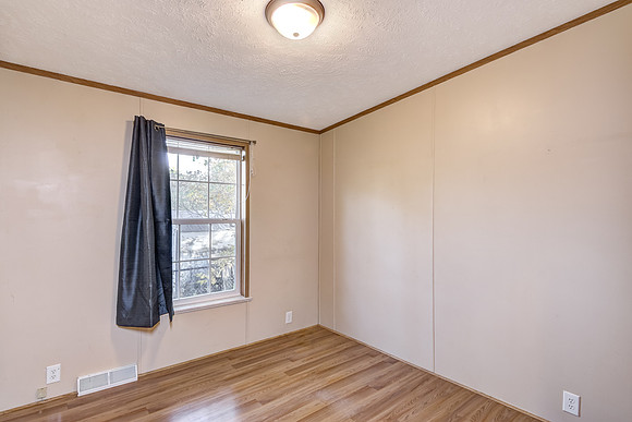 10 - Main Level Bedroom - 3-1
