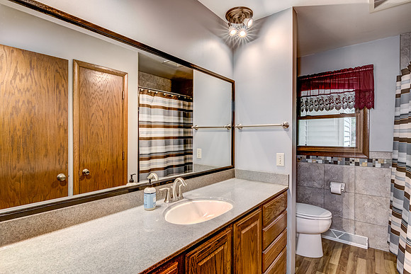 11 - Upper Level Bedroom - 4-1