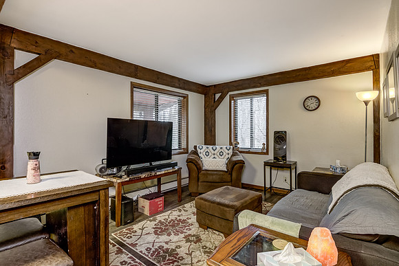 02 - Living Room-1