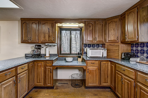 03 - Kitchen-11
